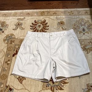 Greg Norman Golf 100% cotton golf shorts in khaki color